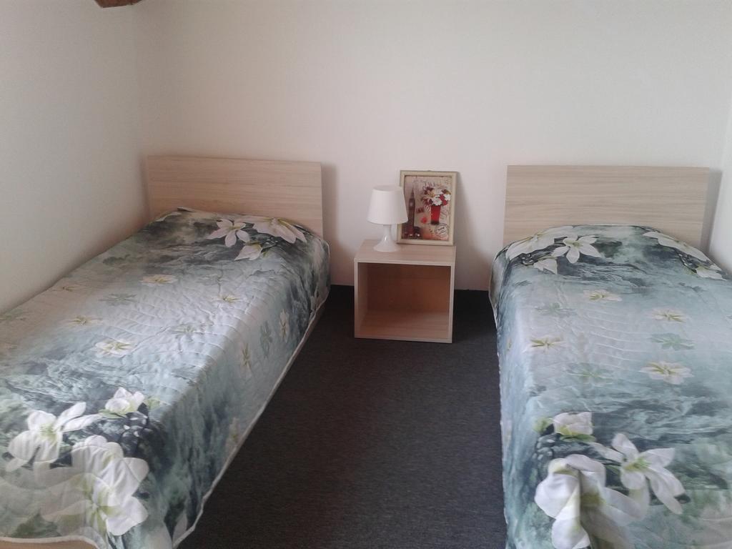 Guest Rooms Radost Balchik Exterior photo