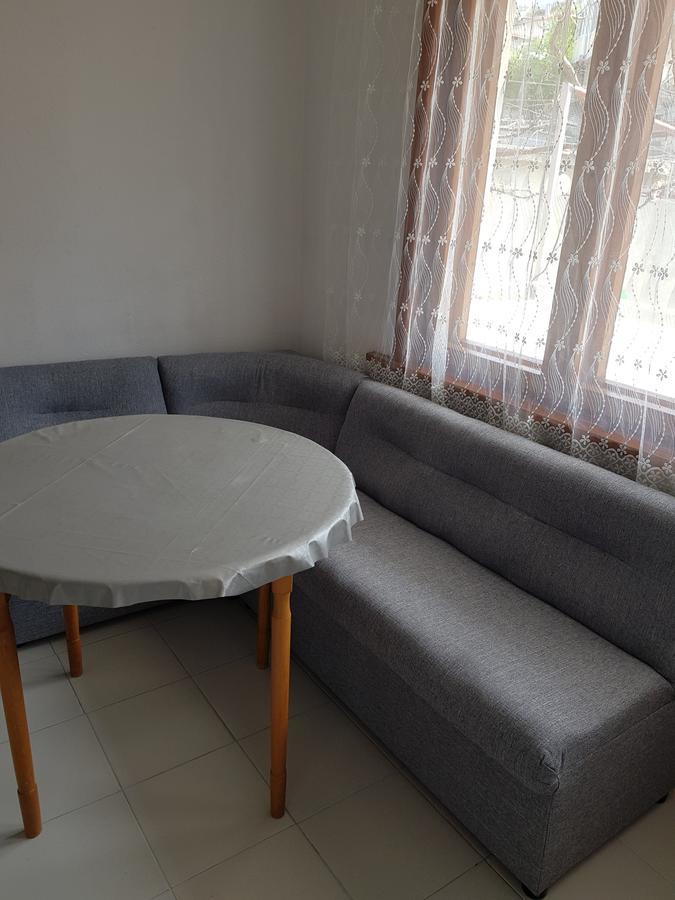 Guest Rooms Radost Balchik Exterior photo